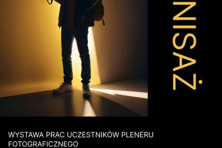 Prace uczestników pleneru fotograficznego na wystawie w Spichlerzu